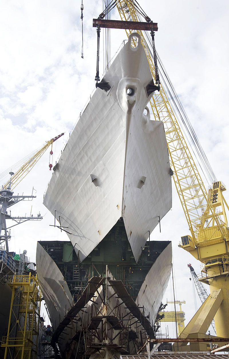 SHIP_DDG-110_Lawrence_Construction_lg