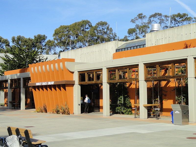 Dudley Knox Library, Naval Postgraduate School, Monterey, California. (Wikimedia commons)