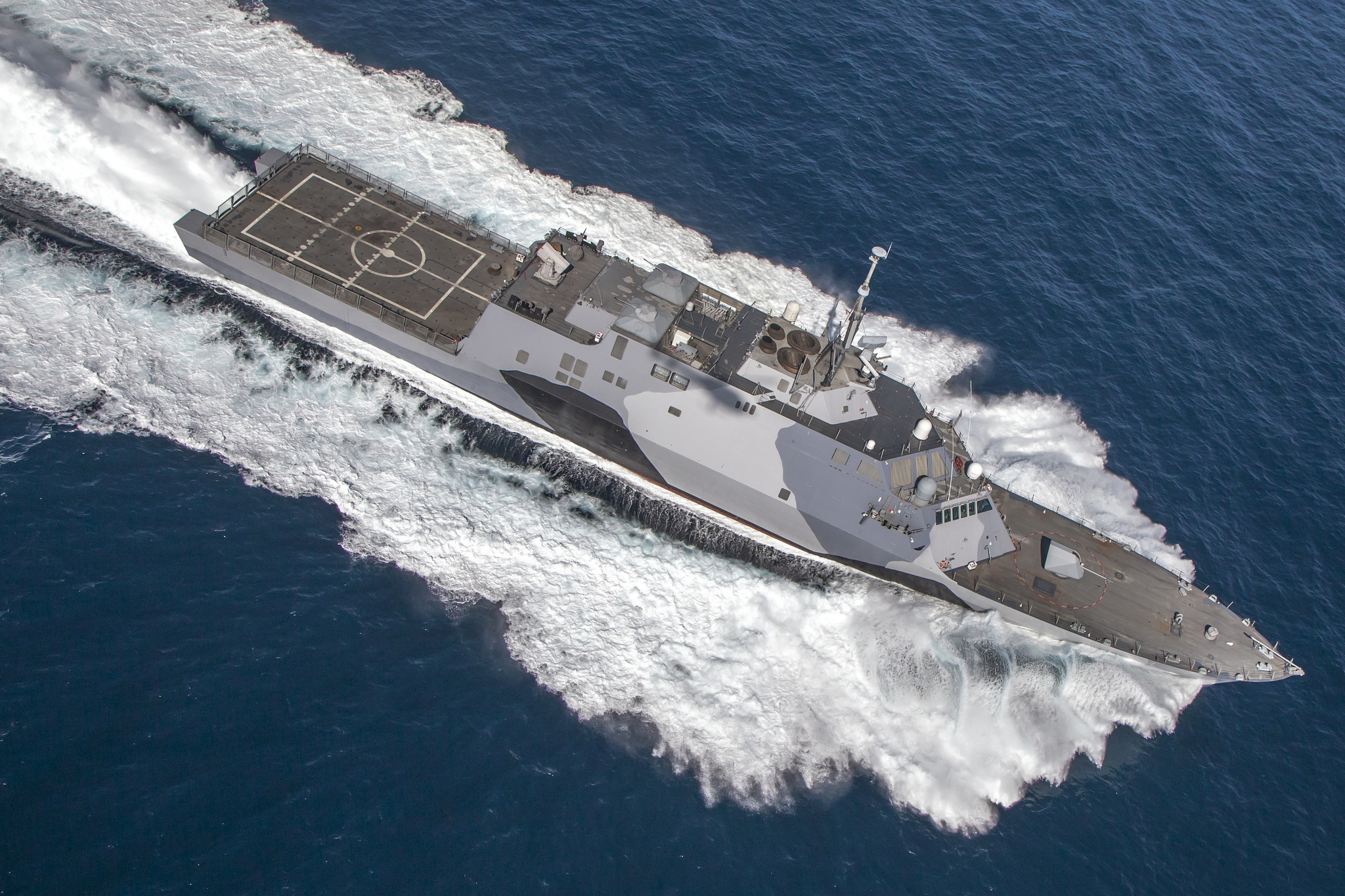 USS Freedom (LCS 1) undergoes testing and preparations off the coast of San Diego prior to its deployment to Southeast Asia in spring of 2013. (Lockheed Martin)