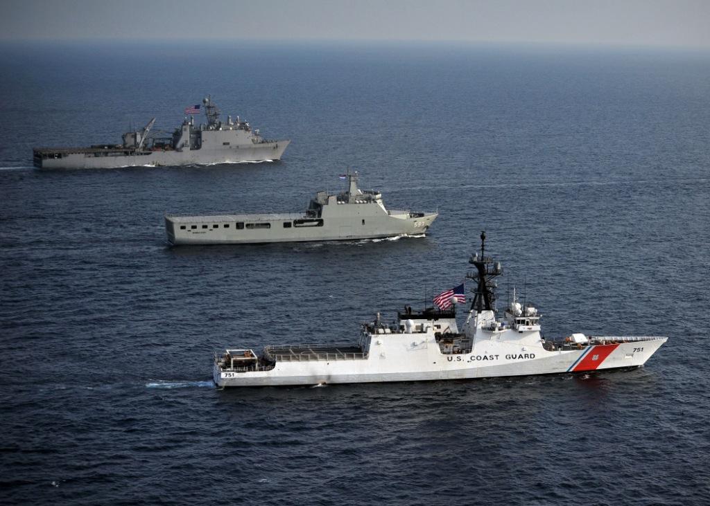 The Legend-class National Security Cutter USCGC WAESCHE (WMSL-751), Indonesian Navy landing platform dock ship KRI BANDA ACEH (BAC 593) and the amphibious dock landing ship USS GERMANTOWN (LSD 42) steam through the Java Sea in 2012. (U.S. Navy)