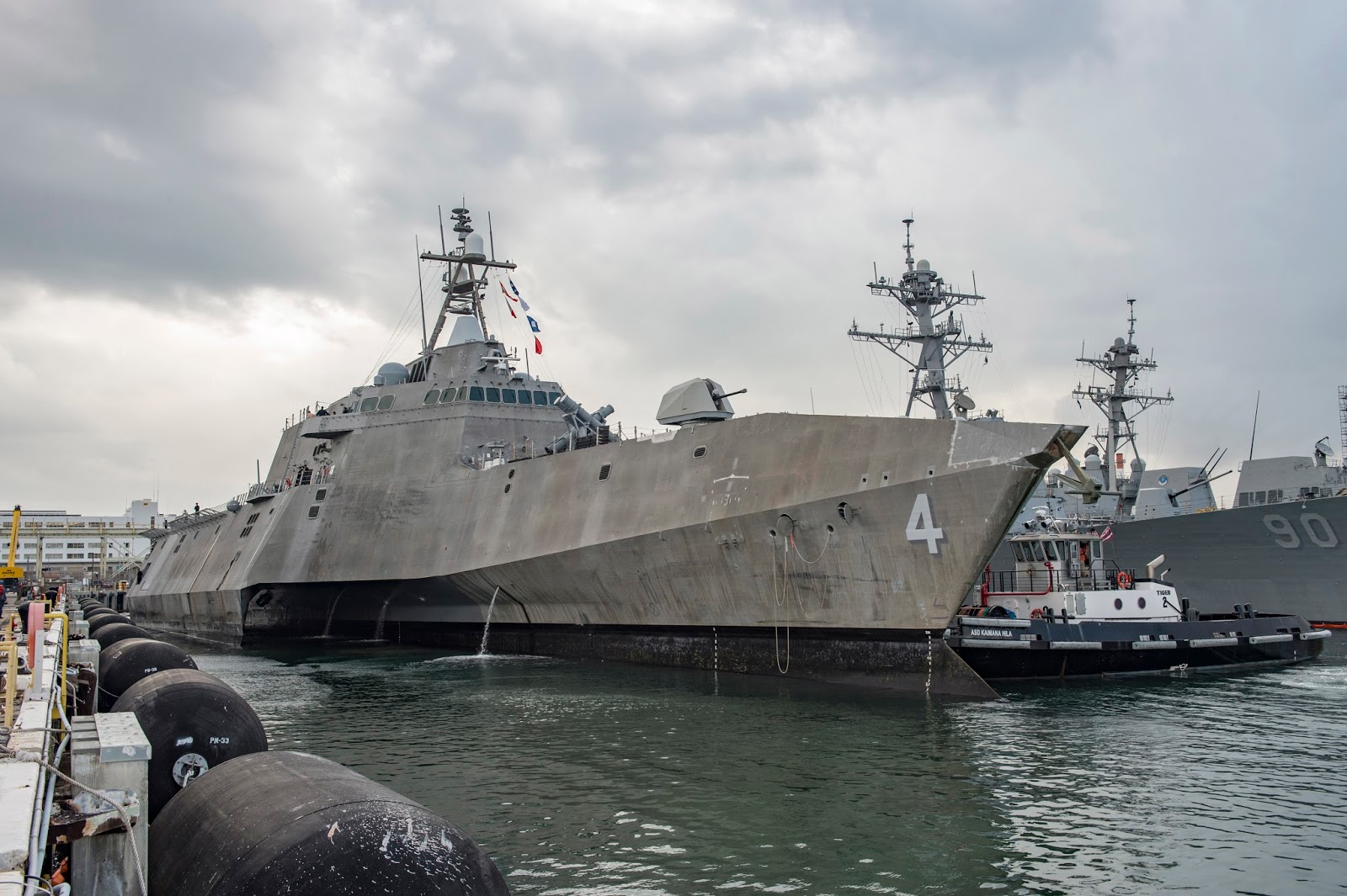 Trio of Littoral Combat Ships Operating 'All Over' Western Pacific,  Training with Marines - USNI News