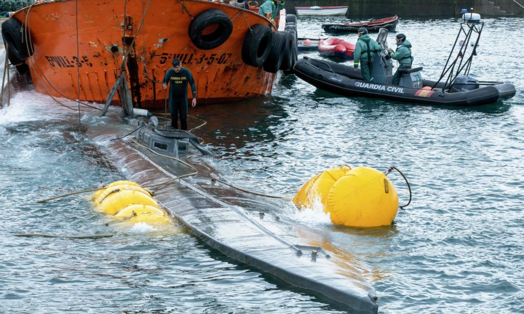 Taking Notes from Narcos: Semisubmersible Unmanned Ships for Great ...